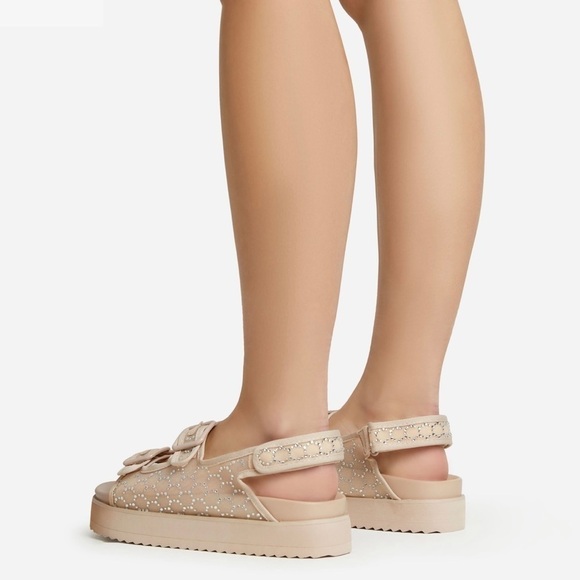 Corta DOUBLE BUCKLE STRAP DIAMANTE DETAIL FLAT DAD SANDAL IN NUDE MESH size 7 - Picture 3 of 12